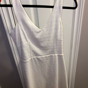 white hollister dress size medium ✨